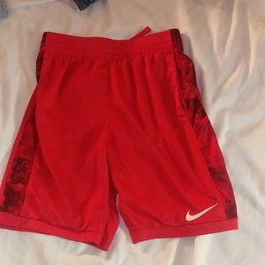 Boys size L nike dri fit